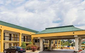 Rodeway Inn And Suites Knoxville Tn